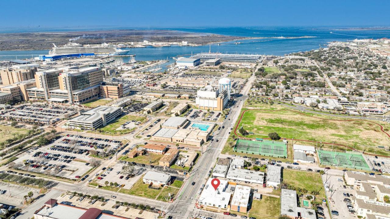 Midnight Tropics Studio Apartment Galveston Exterior foto